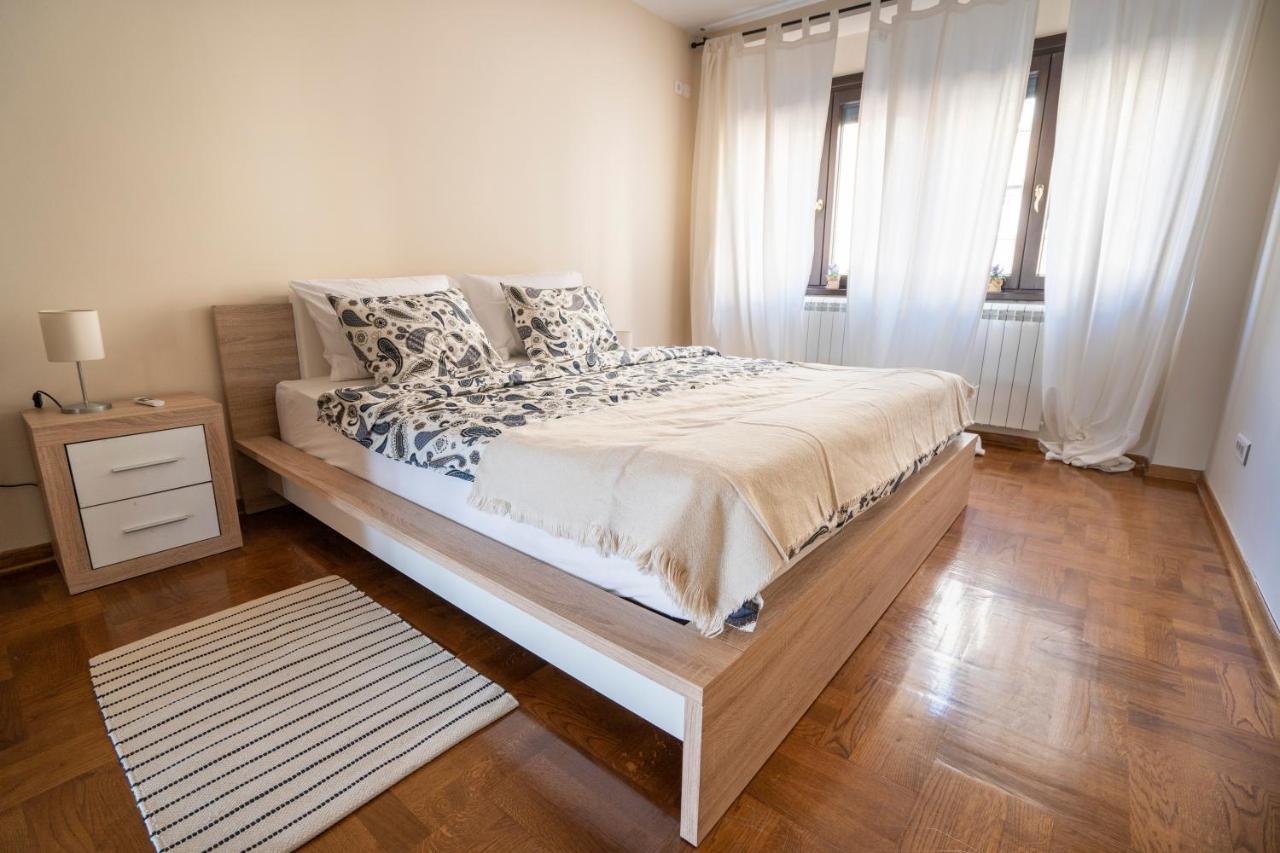 Desire, City Center Apartment Terazije Белград Екстериор снимка
